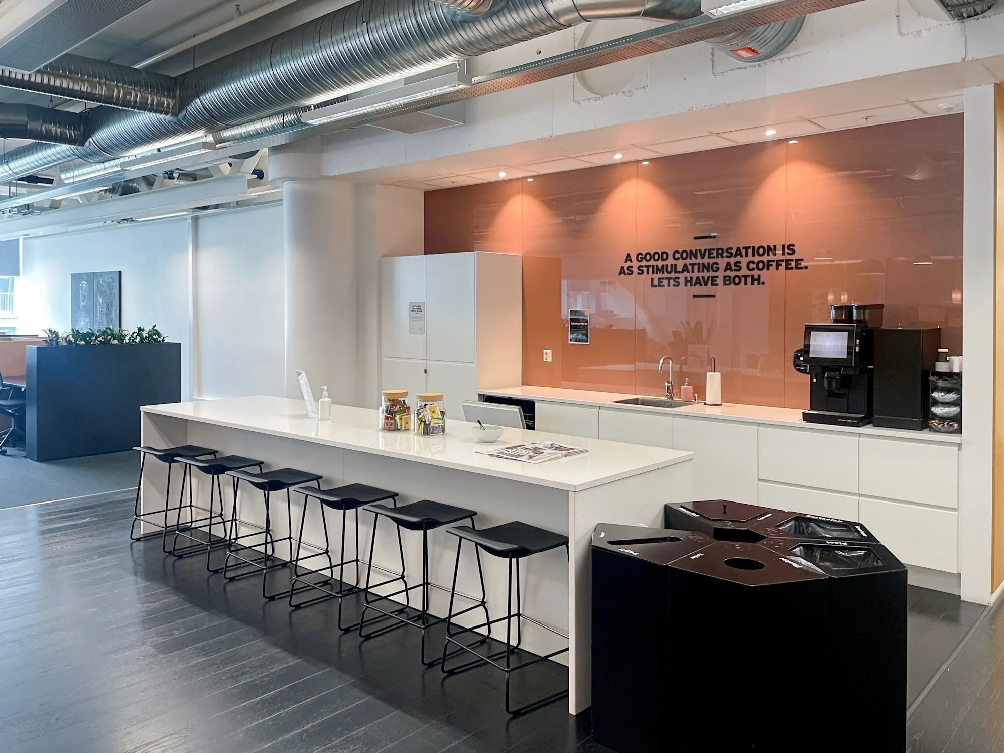 Regus Media City - Photo 11